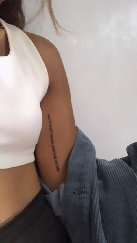 Hidden Placement Tattoo, Tatto On Arms Girl, Inner Arms Tattoo Women, Cute Tattoo Placement For Women Arm, Tattoos On Inner Bicep, Bicep Arm Tattoos For Women, Bicep Script Tattoos For Women, Tattoo Ideas Female Script, Tattoos For Women Black People