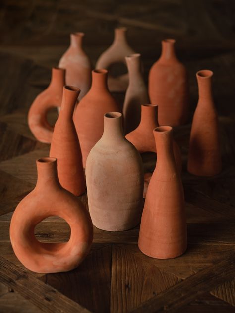 Terracotta Bottle, Terracotta Aesthetic, Terracotta Ceramics, Terracotta Interior Design, Terracotta Diy, Terracotta Design, Terracotta Decor, Clay Bottle, Indian Ceramics