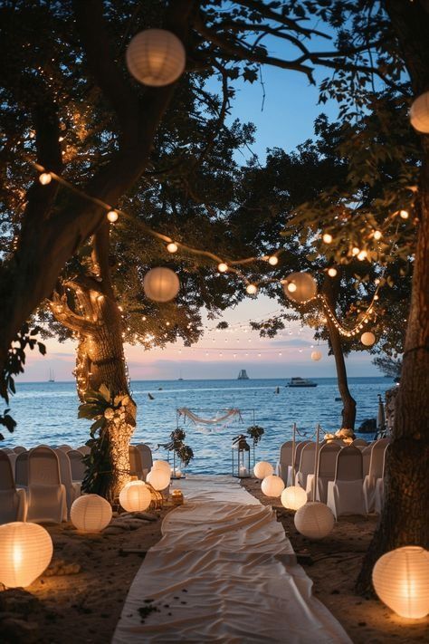 Bohemian Beach Wedding Ideas, Beach Wedding Evening, Wedding Decorations Beach Theme, Romantic Beach Wedding Ideas, Bohemian Theme Wedding Decor, Beach Decor For Wedding, Beach Wedding Celebration, Wedding Near Beach, Wedding Beach Ideas Decoration