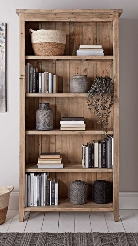 Bookcase Styling Living Room, Styling Bookshelves, Comfy Place, Shelf Decor Living Room, Earthy Home Decor, Bookcase Styling, Bookcase Decor, Interior Minimalista, Bookshelves Diy