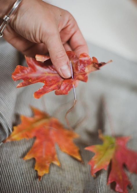 Fall Garland Diy, Diy Leaf Garland, Diy Fall Garland, Autumn Tea Party, Fall Garlands, Fall Crafts For Adults, Fall Leaf Decor, Autumn Leaves Craft, Fall Leaf Garland