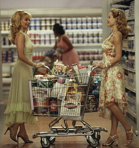 Perfect: New York's Park Slope is said to be filled with unwaveringly perky women, like Faith Hill (left) and Nicole Kidman (right) in the The Stepford Wives Trust Your Partner, 1950s Aesthetic, Stepford Wives, 50s Housewife, Stepford Wife, Vintage Housewife, Moda Vintage, Nicole Kidman, Mode Vintage