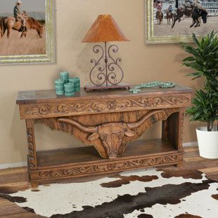 Cowboy Theme Living Room, Western Console Table, Western Entry Table, Longhorn Decor Horns Living Rooms, Cute Western Home Decor, Yellowstone Aesthetic Decor, Cowboy Chic Decor, Western Entryway Decor, Safe Sofa