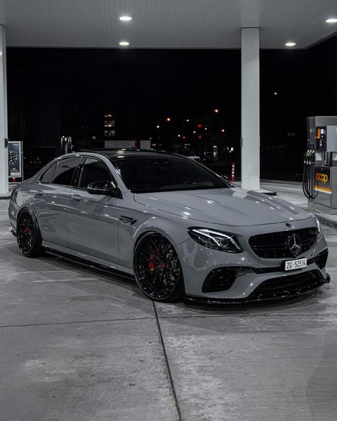 Mercedes Aesthetic, Mercedes Benz Cla 250, Mercedes Sport, Mercedes Benz E63, Carros Bmw, C 63 Amg, Serie Bmw, Audi Q8, مرسيدس بنز