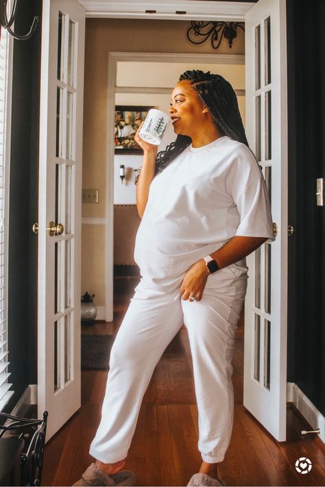 Lounge Wear Pregnant, Pregnant Lounge Wear, Pregnancy Lounge Wear, Stylish Maternity Outfits Black Women, Maternity Fashion Black Women, Fashion Pregnant Outfits, Maternity Clothes Fall, Fashion For Pregnant Women, Pregnancy Outfits Fall