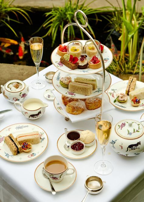 Afternoon Tea In London: 30 Of The Best To Enjoy London High Tea, English High Tea, Afternoon Tea In London, Tea Time Table, Tea In London, Afternoon Tea London, Kids Tea Party, Best Afternoon Tea, London Tea