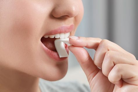 Love Chewing Gum? This Gum Ingredient Has Some Health Benefits — Health Xylitol Gum, Nutrition Consultant, Reflux Disease, How To Prevent Cavities, Food Additives, Ice Creams, Chewing Gum, Soft Drinks, Health Lifestyle