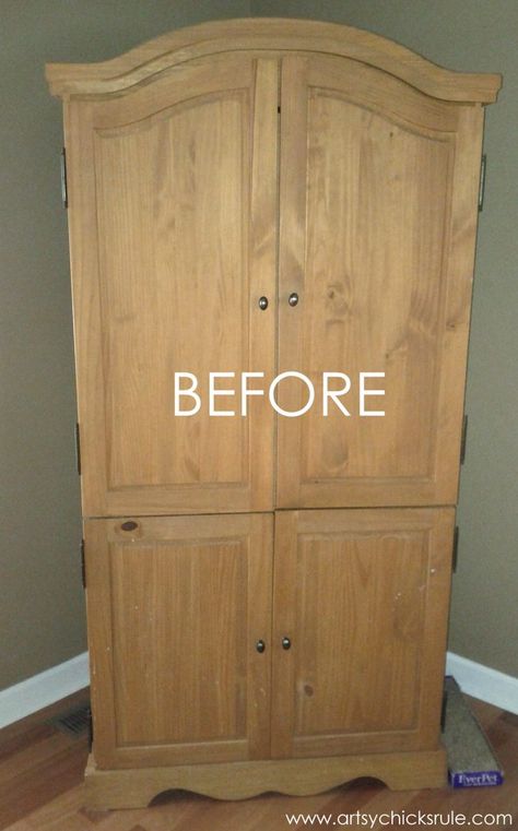 Chalk Paint Wardrobe, Armoire Diy, Distressed Furniture Diy, Room Amazon, Chalk Paint Makeover, Armoire Makeover, Vintage Armoire, Painted Armoire, Painted Wardrobe