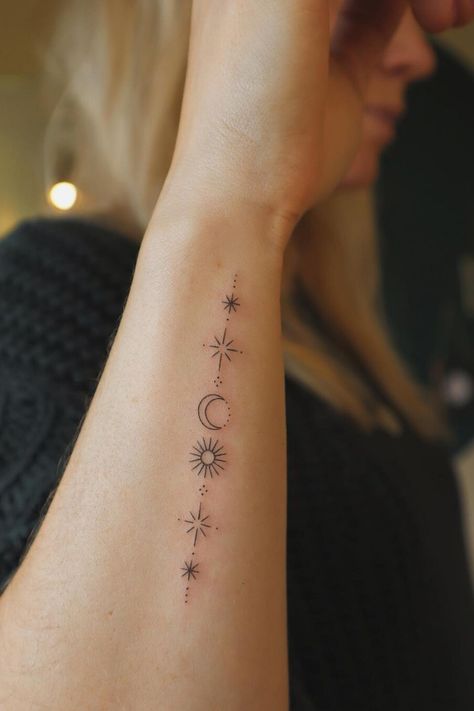 Side Hand Tattoos, Side Wrist Tattoos, Tato Minimal, Sun And Moon Tattoo, Moon Tattoos, Cool Wrist Tattoos, Small Pretty Tattoos, Petite Tattoos, Forearm Tattoo Women