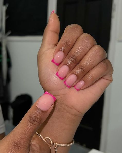 A LICENSED COSMETOLOGIST 🇭🇹 📍Brooklyn 11226 on Instagram: "Acrylic Overlay Fill🙂‍↕️🩷" Short Pink French Nails, Cute Overlay Nails, Natural Nails Painted, Short Overlay Nails, Acrylic Overlay Nails Design, Cute Simple Nail Ideas, Acrylic Overlay Nails Short, Acrylic Overlay Nails, Gel Overlay Nails