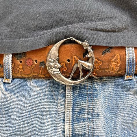 1986 Bergamot brass works buckle Go to chinacatclothing.bigcartel.com to purchase | Instagram Aesthetic Belts, Peter Pan Kostüm, Cool Belts, Belts Aesthetic, Mazzy Star, Mia 3, Funky Jewelry, Mode Inspo, Jewelry Inspo