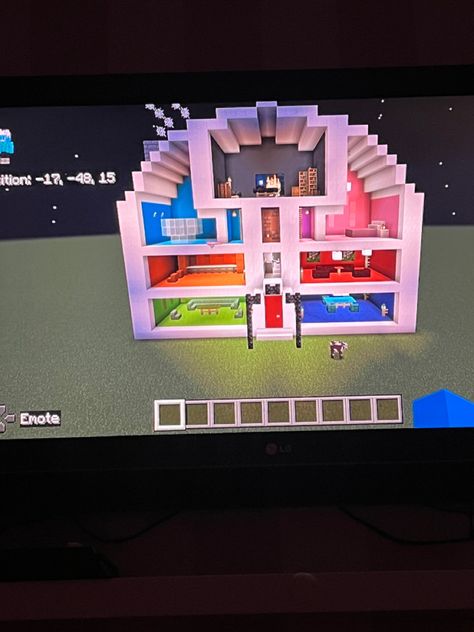 I made the Taylor Swift lovet house in minecraft! Minecraft Taylor Swift House, Minecraft Lover House, Lover House Minecraft, Taylor Swift Minecraft Builds, Minecraft Taylor Swift, Holiday House Taylor Swift, Taylor Swift Minecraft, Lover House Taylor Swift, Taylor Swift House