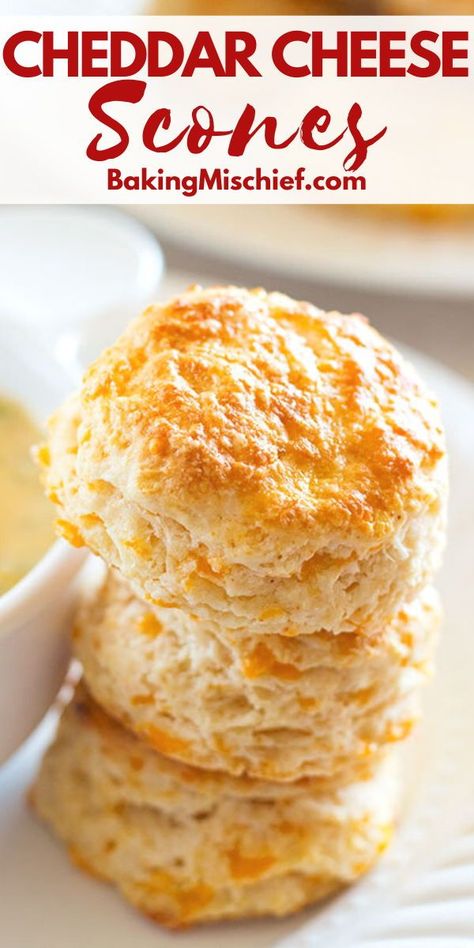 Scones Recipe Uk, Cheese Scones Recipe, Baking Mischief, Savory Scones Recipe, Cheese Scone Recipes, Best Scone Recipe, Baking Scones, Savory Baking, Cheese Biscuit