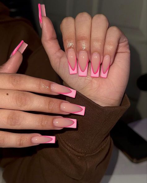 Kylie Nails, Pink Tip Nails, Acrylic Toe Nails, Girly Acrylic Nails, French Tip Acrylic Nails, Pink French, Work Nails, Short Square Acrylic Nails, Acrylic Nails Coffin Pink