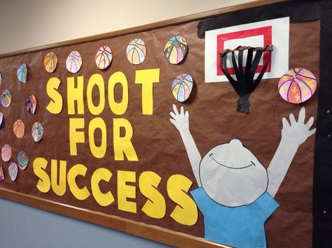 March Madness Board; students completed simple research for essays (behind basketballs). Testing Bulletin Boards, Team Bulletin Board, Sports Bulletin Boards, Physical Education Bulletin Boards, Pe Bulletin Boards, School Sports Theme, Sports Theme Classroom, Posters Ideas, Ra Bulletin Boards