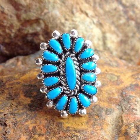 Kingman Turquoise Zuni Sterling Silver Ring Size 6.5 Graduation Nursing, Turquoise Jewelry Rings, Native American Turquoise Jewelry, Jewelry Facts, Italian Gold Jewelry, Silver Turquoise Jewelry, Turquoise Jewelry Native American, Silver Jewellery Indian, Metal Clay Jewelry