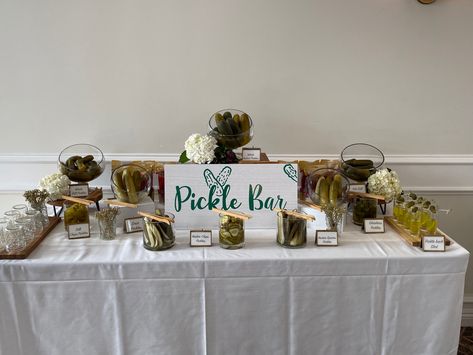 Pickle Wedding Bar, Pickle Bar Wedding Party Ideas, Pickle Table Wedding, Pickles At Wedding, Wedding Pickle Bar Ideas, Pickle Tasting Party, Pickle Bar At Wedding, Pickle Bar Graduation, Wedding Pickle Bar