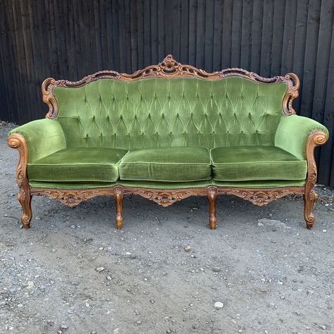 French Style Sofa, House In The Clouds, Victorian Sofa, Vintage Sofas, French Sofa, Vintage Couch, Couches For Sale, Green Couch, Vintage Lounge Chair