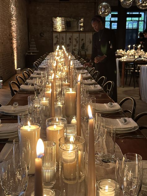 Taper Candles Tablescape, Lights And Candles Wedding Decor, Candle Taper Centerpieces, Night Wedding Table Decor, Cluster Candles Wedding, Wedding Reception Candle Decor, Wedding By Candlelight, Candle Lit Tablescape, Tall Candle Stick Centerpieces Wedding