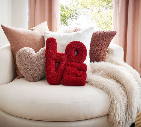 Pottery Barn faux fur heart-shaped pillow on a curved swivels Pink Heart Pillow, Quirky House, Cute Pink Heart, Holiday Pillow, Valentines Pillows, House Items, Valentines Decor, Shaped Pillow, Walmart Finds