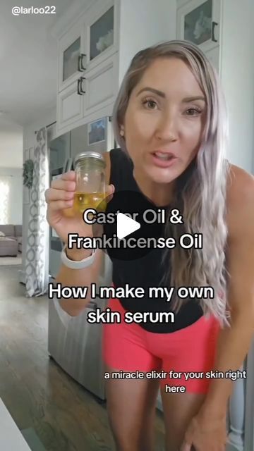 Home Remedies - Health Tips on Instagram: "I love mixing oils for my skin.  Great content by @laurengallegosfitness! For more of her content, go follow her 💪  I love the power of castor oil and frankincense oil.  🌿👉 Check out my Castor Oil PDF Handbook where I show you how to mix castor oil with other oils and how to use castor oil packs  👉👉 Find it in the link in my bio under my photo or send me a message.  #castoroil #castoroilbenefits #frankincenseoil #skinoil #skinhealth #antiagingskincare" Castor Oil Face Cleanser, How To Make Castor Oil At Home, Castor Oil Lotion Recipe, What Is Castor Oil Good For, Castor Oil Recipes For Skin, Caster Oil For Face, Castor Oil Skin Care, Diy Castor Oil Face Serum, How To Use Frankincense Essential Oil