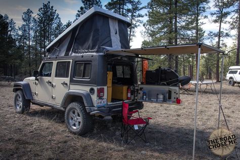 I transformed a Jeep into a moving house to travel around Africa - Business Insider Wrangler Camping, Jeep Wrangler Camper, Jeep Wrangler Camping, Jeep Hard Top, Jeep Camping, Ursa Minor, Camping Set Up, Mobile Living, 2007 Jeep Wrangler