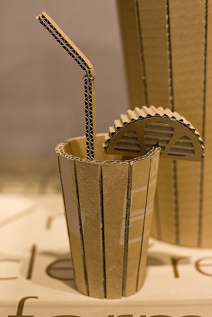 cardboard sculpture | Cardboard sculpture | Flickr - Photo Sharing! Cardboard Art Projects, Cardboard Art Sculpture, Sculpture Lessons, Cardboard Design, Cardboard Sculpture, Seni Dan Kraf, Sculpture Projects, Cardboard Art, Cardboard Paper