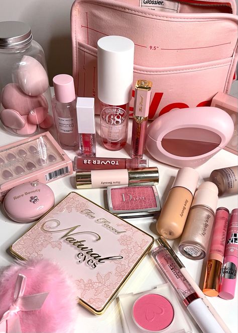 pink makeup, pink makeup aesthetic, aesthetic makeup, girly makeup, too faced, rare beauty, dior beauty, skincare, aesthetic skincare, makeup vanity, sol de janeiro, makeup collection, makeup Pinkish Makeup, Pink Makeup Products, Spam Instagram, Girly Makeup, Makeup Bag Essentials, Makeup Package, Pink Cosmetics, Violet Voss, Pink Skin