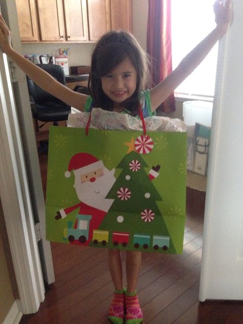 Dress As A Christmas Present, Present Dress Up Day, Dress As A Present Day, Gift Costume Diy, Kids Christmas Costumes Diy, Christmas Present Costume Diy, Christmas Theme Dress Up, Christmas Ornament Costume Diy, Dress Like A Gift Day At School