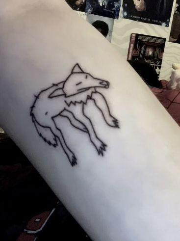 guys i finally got him today ive wanted him for agess!!! Life Is Strange 2 Tattoo, Sean Tattoo, Life Is Strange Tattoo, Life Is Strange 2 Sean, Sean Diaz, Life Is Strange 2, 2 Tattoo, Weird Tattoos, Life Is Strange