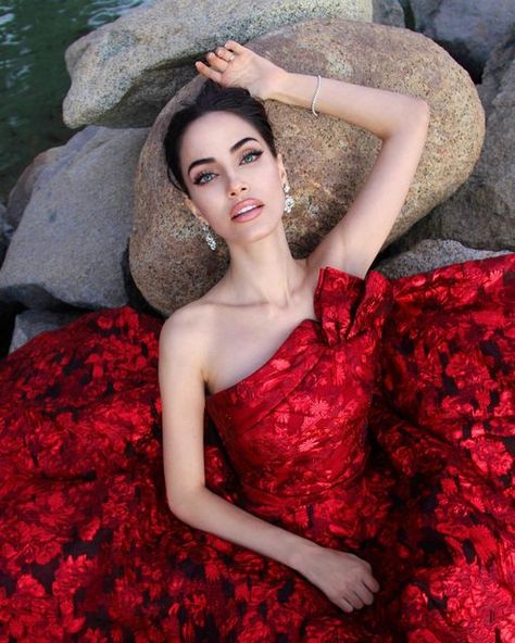 MARIA MANVELIAN on Instagram: "What’s your love language? ❤️" Love Language, Love Languages, Mermaid Formal Dress, Lady In Red, One Shoulder Formal Dress, Portrait Photography, One Shoulder, Formal Dresses, Photography