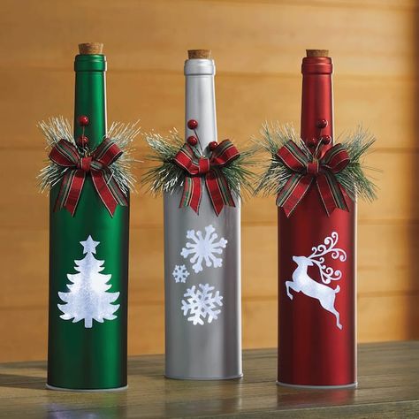 Wine Bottle Crafts For Christmas, Wine Bottle Centerpieces For Christmas, How To Paint Wine Bottles For Christmas, Bottle Art Christmas Ideas, Christmas Bottle Art Ideas, Bottle Art For Christmas, Wine Bottle Reindeer, Christmas Decorated Bottles, Christmas Bottle Painting Ideas