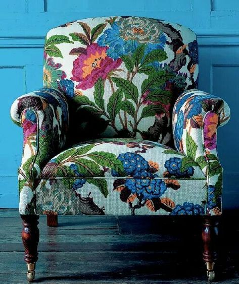 Conversation Chairs, Floral Armchair, Funky Chairs, Floral Chair, Upholstered Chair, Funky Furniture, Chair Upholstery, Beautiful Chair, Upholstered Furniture