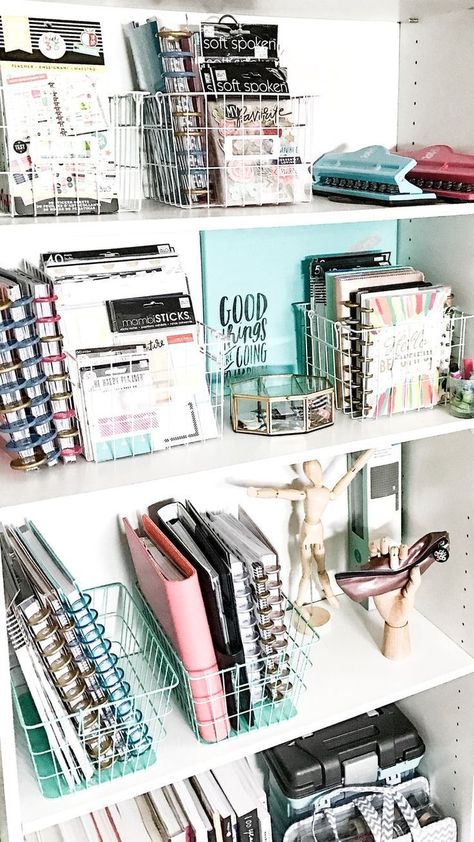 using wire baskets to organize your Happy Planner collection by mambi Design Team member Liz Nielson | me & my Big ideas Teenage Room Decor, Dorm Room Organization, Organisation Hacks, Decor Minimalist, Organization Bedroom, Office Organization, Binders, Room Organization, New Room