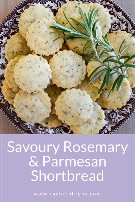 Savoury Shortbread, Parmesan Shortbread, Rosemary Biscuits, Rosemary Shortbread Cookies, Shortbread Recipe, Savoury Biscuits, Summertime Drinks, Shortbread Recipes, Savoury Baking