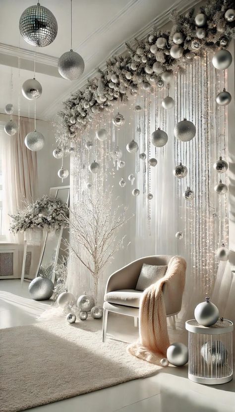 New Year Aesthetic Decoration, Christmas Set Photography, Xmas Decorations Living Room, White Xmas Decorations, Christmas Decor Ideas For Living Room, Room Christmas Decor Ideas, Christmas Room Decorations, Christmas Ceiling Decorations, Silver Decorations