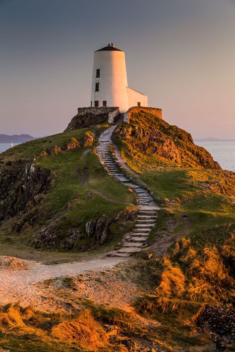 Found on Bing from www.pinterest.com Ynys Llanddwyn, Anglesey Wales, Beautiful Lighthouse, Guiding Light, Light Houses, North Wales, Light House, Oh The Places Youll Go, 16th Century