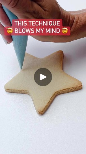 2.6K reactions · 81 shares | This Wet-on-Wet Cookie Decorating Technique is the BEST for 4th of July Cookies!!! 🇺🇸Its such a simple and fun way to decorate a Star Cookie! #bekasbakery #wetonwet #4thofjulycookies #4thofJuly #cookiedecorating #decoratedcookies #decoratedsugarcookies #royalicing #royalicingcookies #cookies #cookiedecoratingvideo #satisfyingvideo #satisfying | Beka Claire | Beka Claire · Original audio Star Biscuits Decorated, Holiday Iced Cookies, Sugar Cookie Icing Ideas Christmas, Flood Cookies Tutorials, Star Iced Cookies, How To Decorate Star Christmas Cookies, 4th Of July Star Cookies Decorated, Star Decorated Sugar Cookies, Royal Icing 4th Of July Cookies