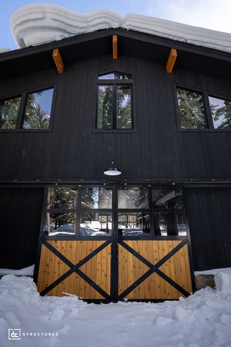 Wyoming Horse Barn With Living Quarters - DC Structures Horse Barn With Living Quarters Upstairs, Barn With Living Quarters Upstairs, Horse Barn With Living Quarters, Dc Structures, Shop With Living Quarters, Small Horse Barn, Barn With Living Quarters, Barn Apartment, Horse Arena