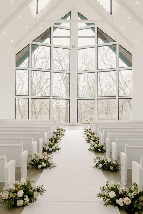 Aisle Meadows, Church Wedding Decorations Aisle, Simple Church Wedding, Church Aisle Decorations, Wedding Church Aisle, Wedding Aisle Runner, Glass Chapel, Wedding Church Decor, Church Wedding Flowers