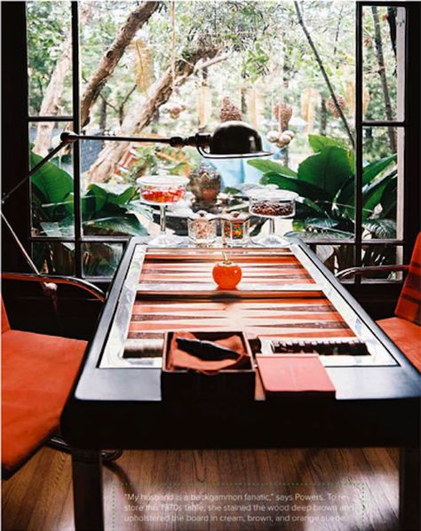 Modern Game Room, Backgammon Game, Backgammon Table, Backgammon Board, Card Tables, Backgammon Set, Red Chair, Furniture Fabric, Table Games