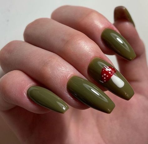 Earth Tone Green Nails, Fairy Grunge Nail Ideas, Fairy Grunge Nails, Goblincore Nails, Dark Aesthetic Nails, Grunge Nails Acrylic, Earth Nails, Blueberry Croissant, Cottagecore Nails