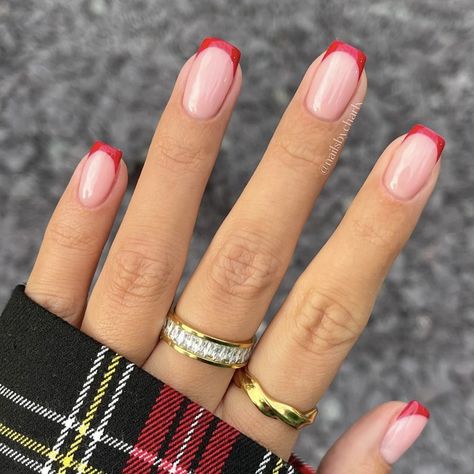 Minimalist Nails Red Tips, Red Tips Short Nails, Short Coffin Red French Tip Nails, Red French Manicure Short Nails, French Tips For Valentines Day, Nails Inspiration Red French, Nail Ideas Red Tips, Red Tips Dip Nails, Red And White Tips Nails