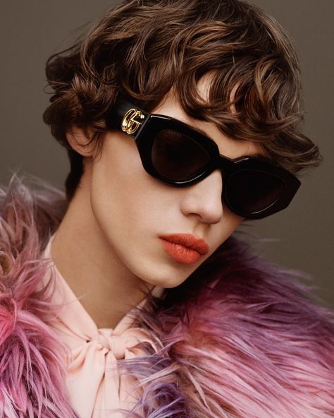 Gucci Cat Eye Sunglasses, Gucci Glasses, Guccio Gucci, Gucci Eyewear, Sequin Cocktail Dress, Gucci Sunglasses, Eyewear Womens, Gucci Accessories, Black Sunglasses