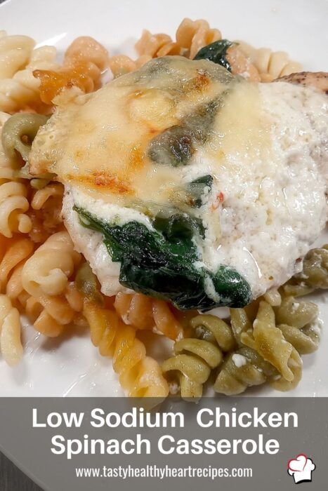 Chicken Spinach Casserole, Spinach Chicken Casserole, Healthy Heart Recipes, Low Sodium Breakfast, Chicken And Spinach Casserole, Spinach Casserole Recipes, Low Fat Chicken Recipes, Chicken Casserole Recipes Healthy, Baked Chicken Casserole