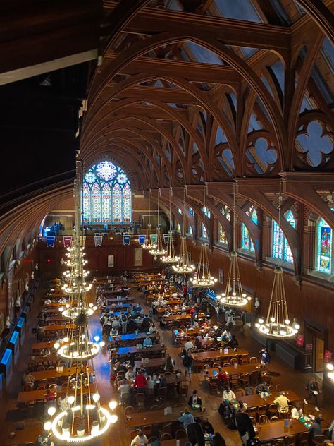 Harvard Classroom Aesthetic, Harvard University Dorm Room, Harvard University Business Schools, Harvard Professor Aesthetic, Harvard Psychology Aesthetic, Harvard Campus Aesthetic, Harvard Classroom, Harvard Interior, Harvard Law Aesthetic