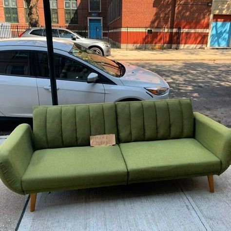 Library Couch, 80s Couch Sofas, 70s Green Couch, Mid Century Green Couch, 70s Style Couch, Cheap Couches, Vintage Couches Living Room, Green Vintage Couch, Couches Vintage