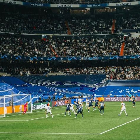 Real Madrid Vs Manchester City, Real Madrid City, Real Madrid Game, Manchester City Real Madrid, Real Madrid Photos, Real Madrid Champions League, Real Madrid Football Club, Football Tricks, Real Madrid Team