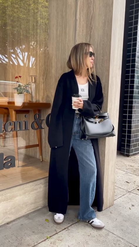 Casual Dress And Cardigan, Long Cardigan Summer Outfit, Casual Long Cardigan Outfit, Navy Blue Long Cardigan Outfit, Long Cardigan Black Outfit, Maxi Cardigan Outfit Winter, Long Cardigan Skirt Outfit, Long Navy Cardigan Outfit, Long Line Cardigan Outfit