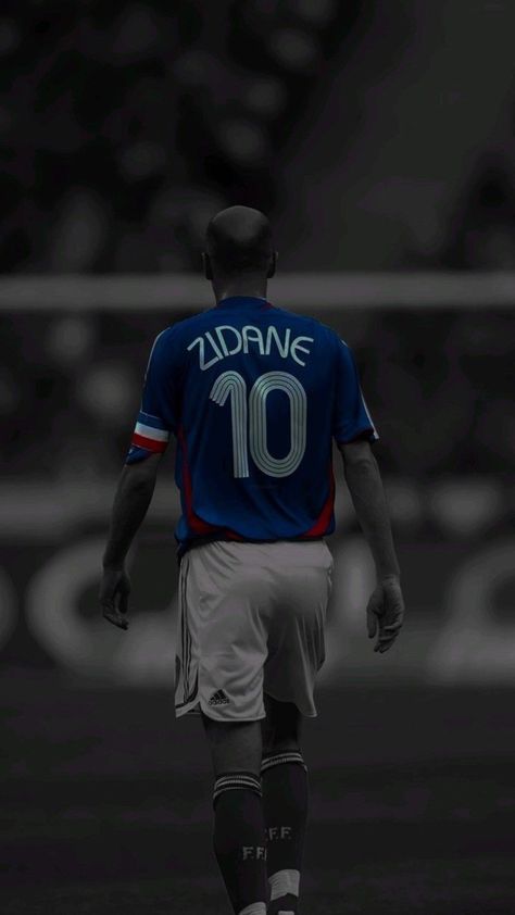 Football Dark Aesthetic, Dark Football Wallpaper, 4k Wallpaper Iphone Football, Zidane Wallpaper 4k, 4k Football Wallpaper, Football 4k Wallpaper, Football Wallpapers 4k, Aesthetic Football Wallpaper, Zidane Wallpaper